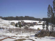 Blick nach Nordosten auf Schwrzenbach mit Caf (Mitte) am 21.2.2004
