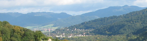 Blick vom Mnsterturm nach Osten ber Schloberg und Littenweiler zum Hinterwaldkopf am 18.9.2007
